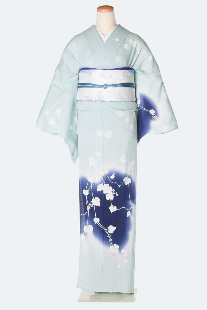 上前ツタ